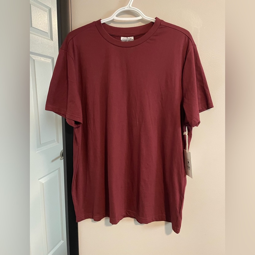 Urban Planet T-shirt -L